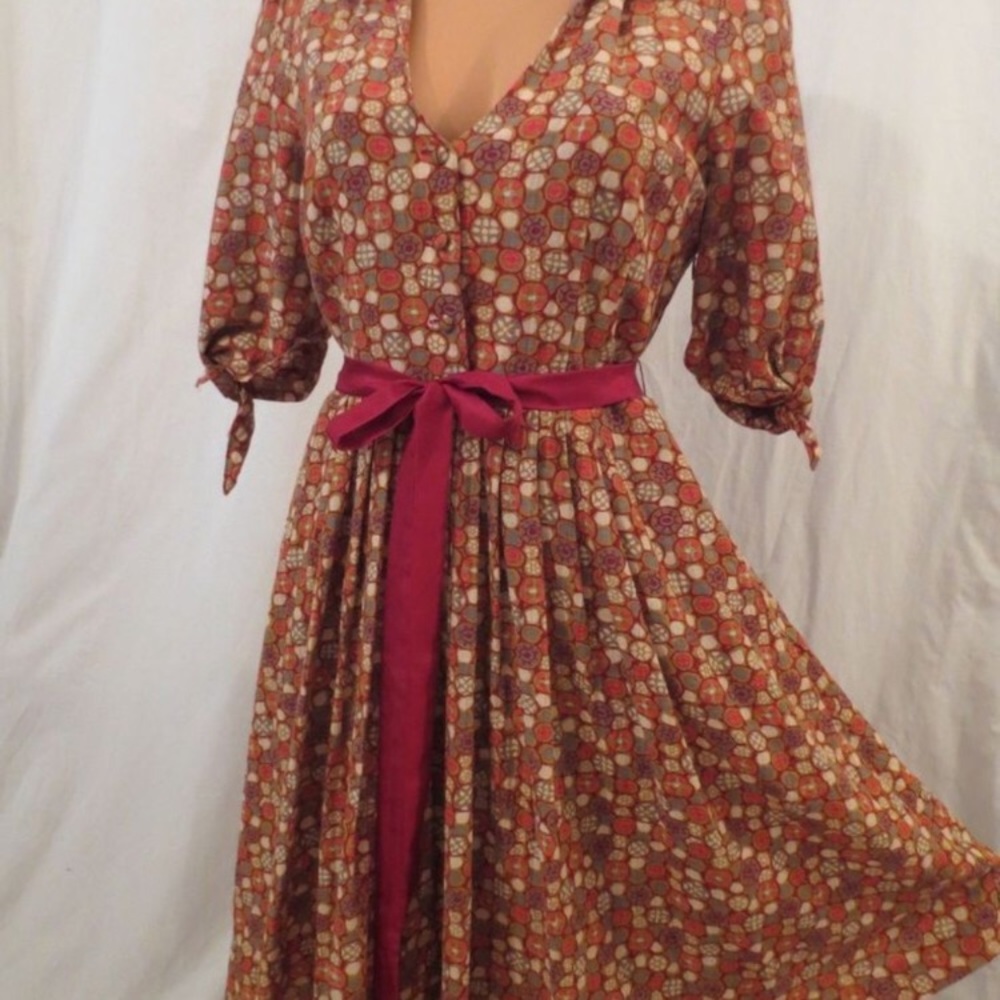 Autumn dress by Anthropologie with tie sleeves
